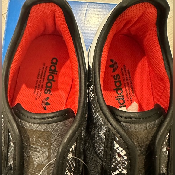 Adidas Superstar Rize-Women’s - Picture 4 of 9